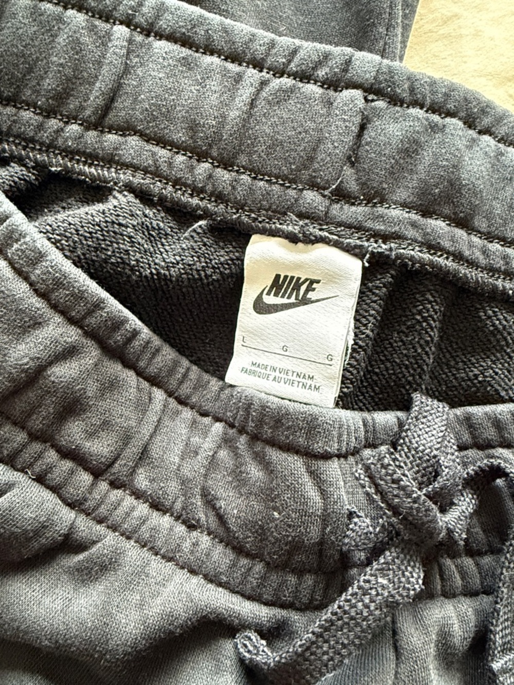 Nike Black Wide-Leg Sweatpants - Picture 3 of 6